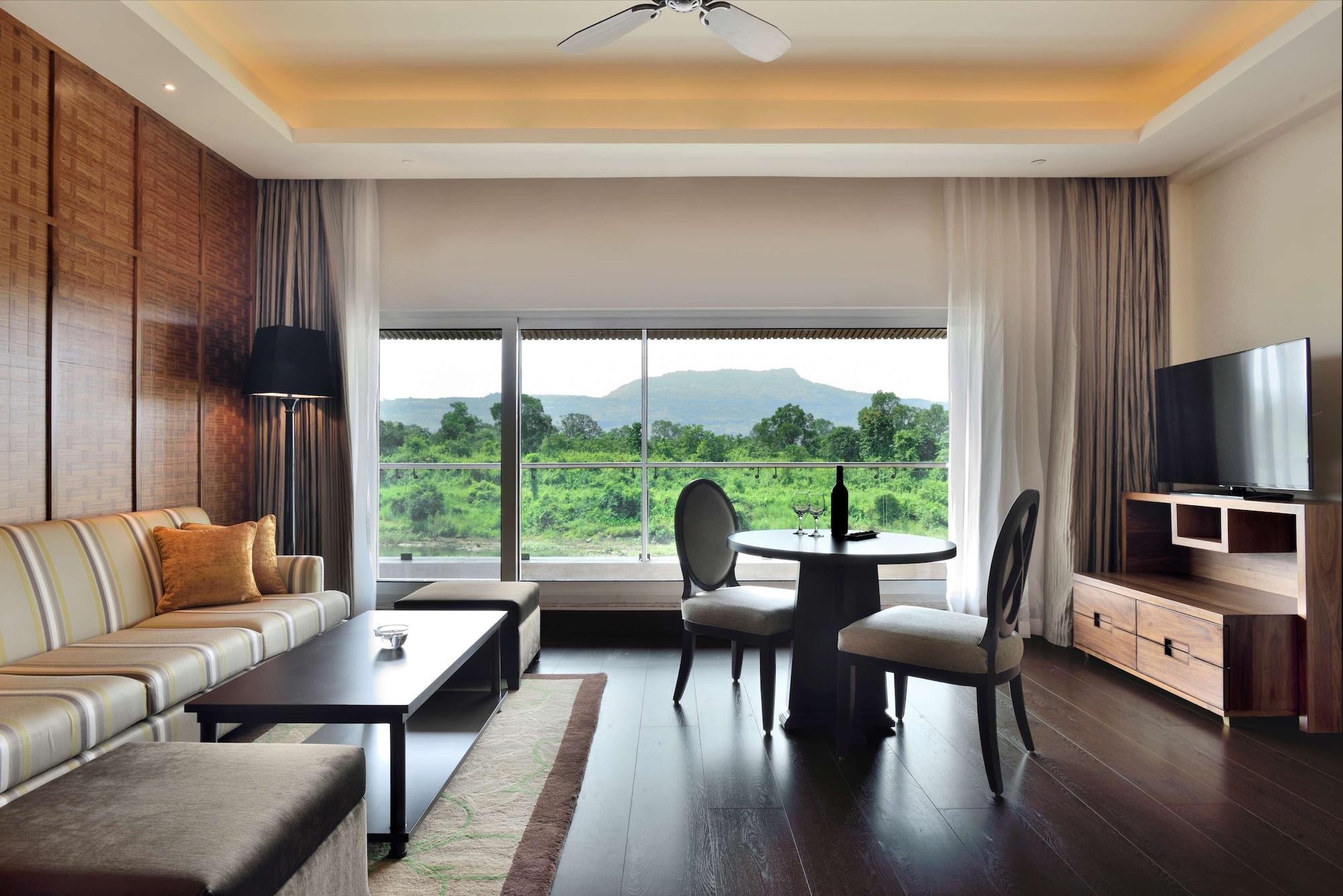Radisson Blu Plaza Resort & Convention Centre كارجات المظهر الخارجي الصورة A living room at the hotel