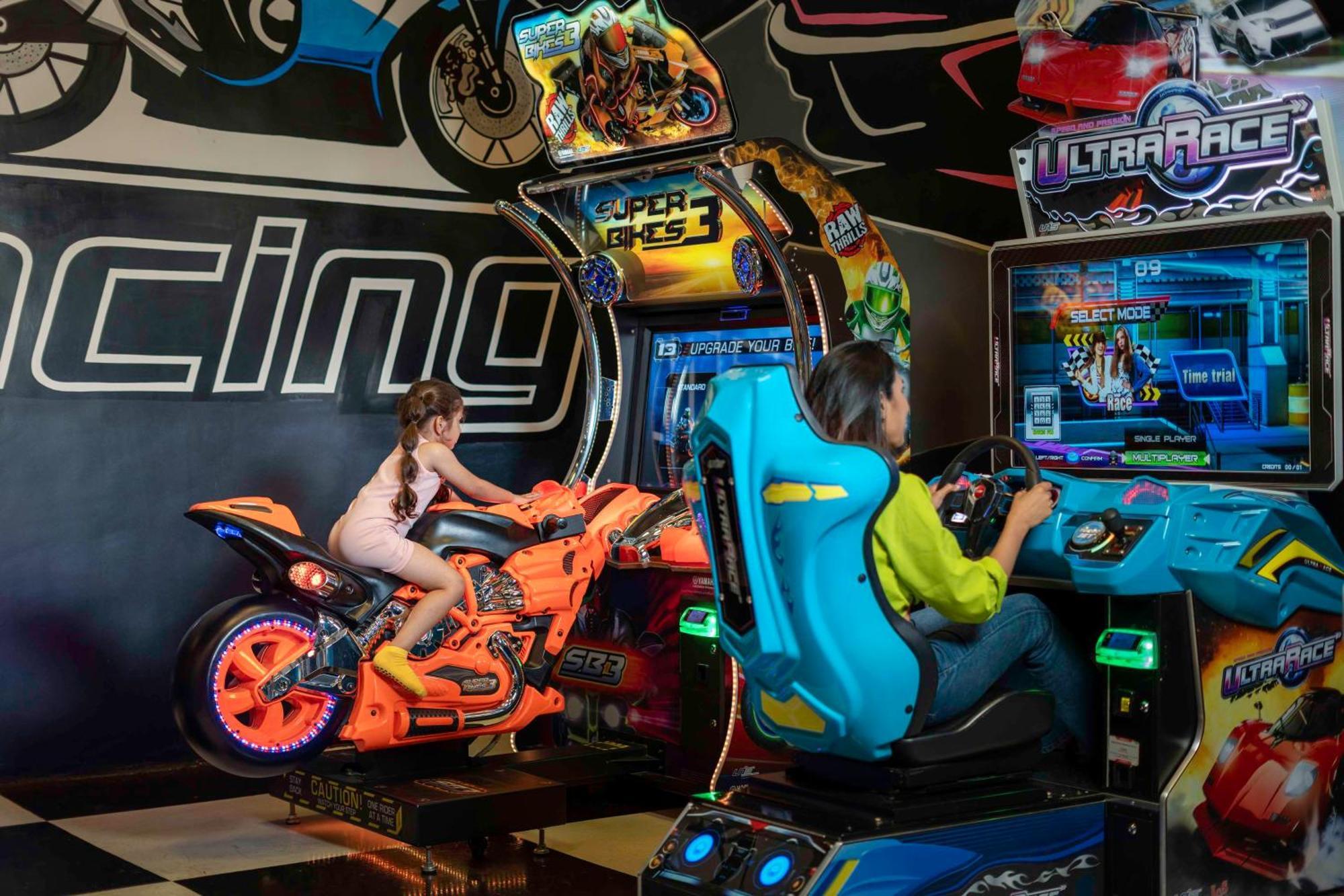 Radisson Blu Plaza Resort & Convention Centre كارجات المظهر الخارجي الصورة Arcade racing games