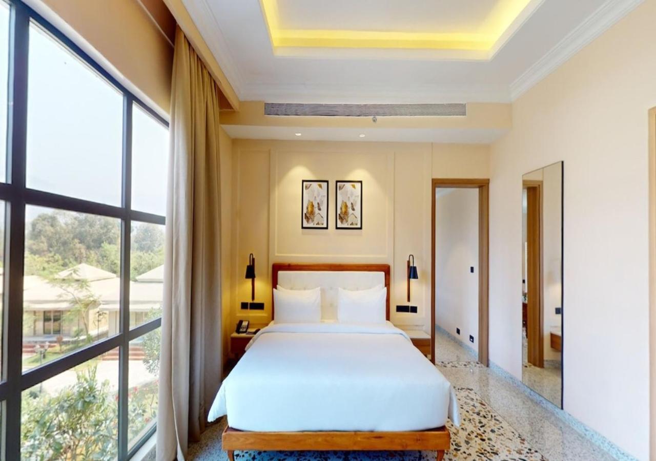 Radisson Blu Plaza Resort & Convention Centre كارجات المظهر الخارجي الصورة